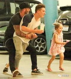 娱乐圈现场吃瓜,揭秘明星幕后故事